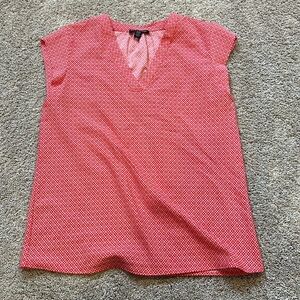Short sleeved blouse with a V-neck